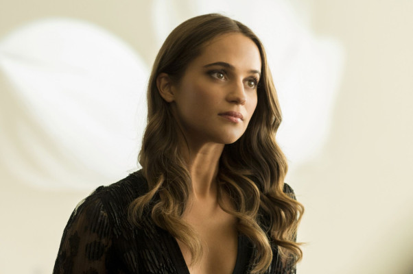 Alicia Vikander pic #1223758