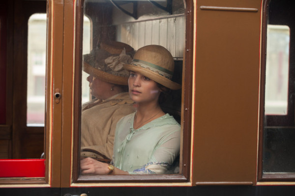 Alicia Vikander pic #1199137