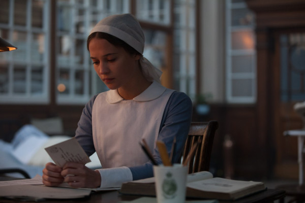 Alicia Vikander pic #1199166