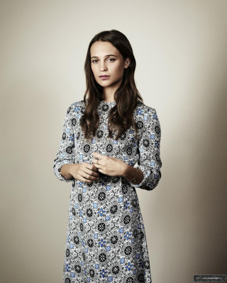 Alicia Vikander pic #1243342