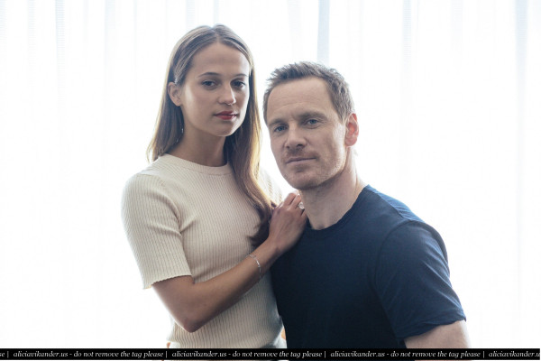 Alicia Vikander pic #1218797