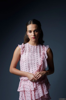 Alicia Vikander pic #1225758