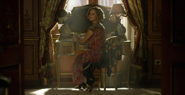 Alicia Vikander pic #1218986
