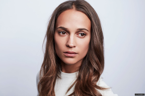 Alicia Vikander pic #1203896