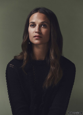 Alicia Vikander pic #1214438