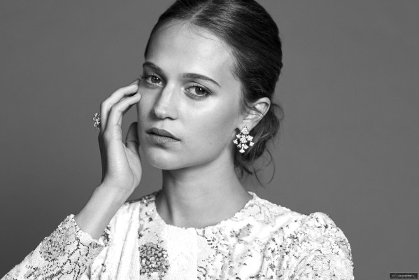 Alicia Vikander pic #1219642