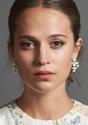 Alicia Vikander pic #1219643