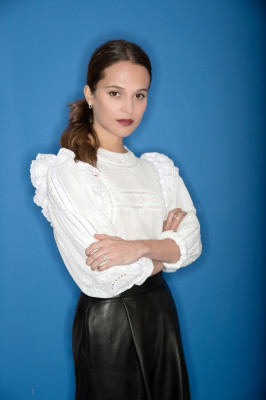 Alicia Vikander pic #1193110