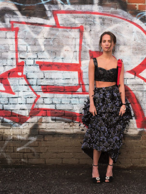 Alicia Vikander pic #1189224