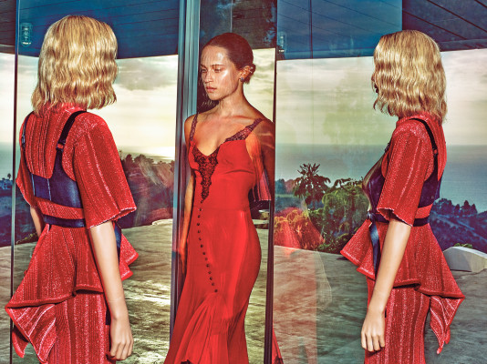 Alicia Vikander pic #1217320