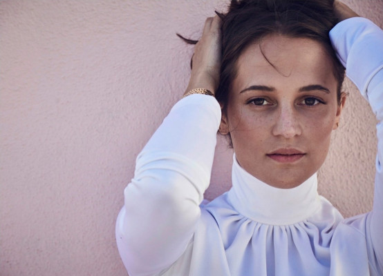 Alicia Vikander pic #1234863