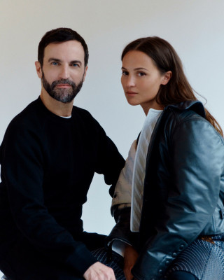 Alicia Vikander by Thomas Chéné for WWD (2023)