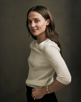 Alicia Vikander pic #1374950