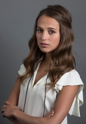 Alicia Vikander pic #819712