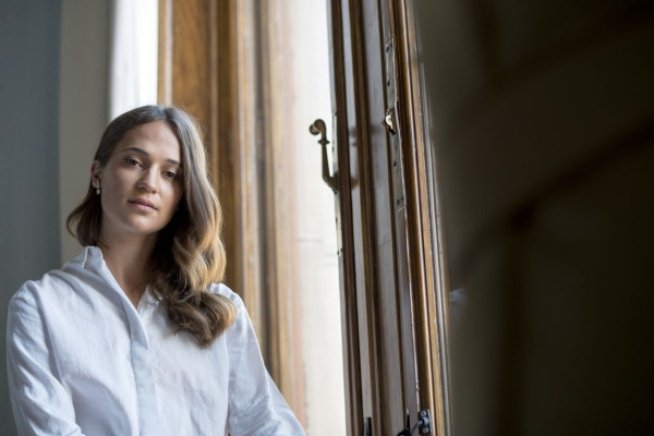 Alicia Vikander pic #1192118