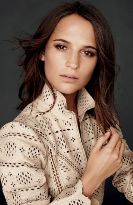 Alicia Vikander pic #817714