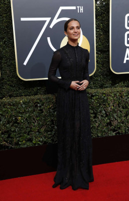 Alicia Vikander pic #996427
