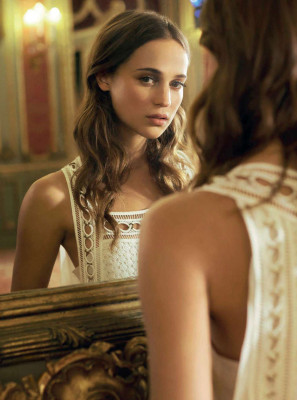 Alicia Vikander pic #794717