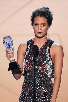 Alicia Vikander pic #828123