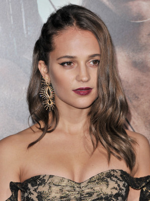 Alicia Vikander pic #1020381