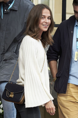 Alicia Vikander pic #1069099