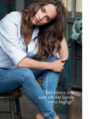 Alicia Vikander pic #1011147