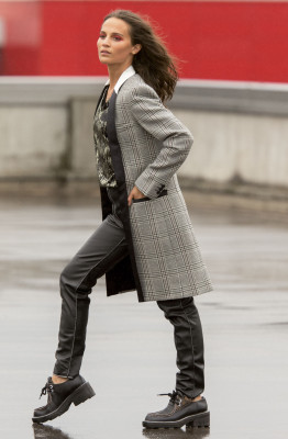 Alicia Vikander pic #1230147