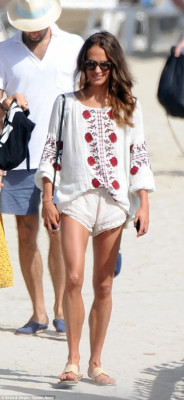 Alicia Vikander pic #949816