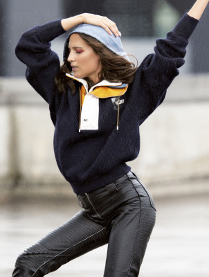 Alicia Vikander pic #1230151