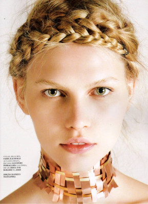 photo 4 in Aline Weber gallery [id214169] 2009-12-14 00:00:00