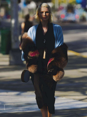 photo 4 in Aline Weber gallery [id716749] 2014-07-13 00:00:00