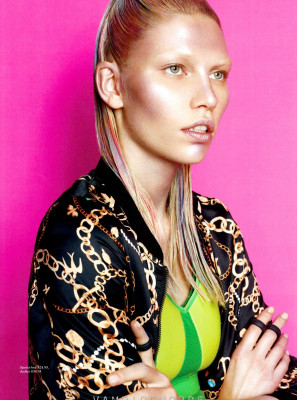 photo 20 in Aline Weber gallery [id632486] 2013-09-18 00:00:00