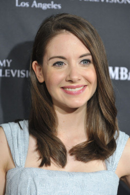 Alison Brie pic #680537