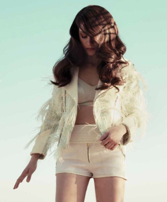 Alison Brie pic #688820