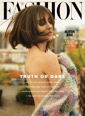 Alison Brie pic #1047326