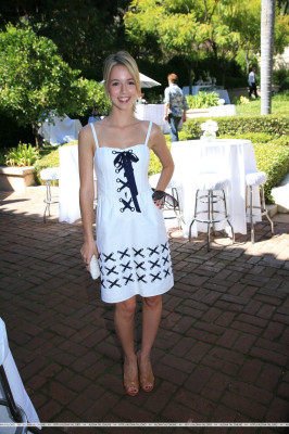 Alona Tal pic #1276399