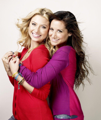 Aly and Aj pic #351860