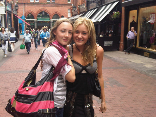 photo 29 in Aly and Aj gallery [id210066] 2009-12-04 00:00:00