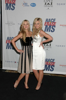 Aly and Aj pic #464691