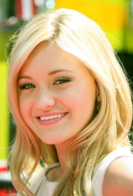 photo 20 in Aly and Aj gallery [id334435] 2011-01-31 00:00:00