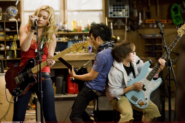 Aly and Aj pic #151092