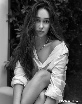 photo 9 in Alycia Debnam Carey gallery [id1289227] 2021-12-19 00:00:00