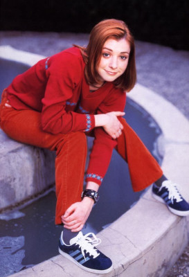 photo 29 in Alyson Hannigan gallery [id361957] 2011-03-29 00:00:00