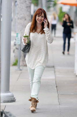 photo 7 in Alyson Hannigan gallery [id614934] 2013-07-02 00:00:00