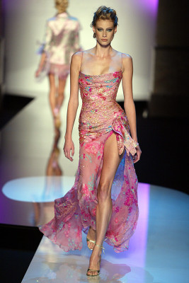 Alyssa Sutherland pic #906058