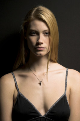 Alyssa Sutherland pic #1321856
