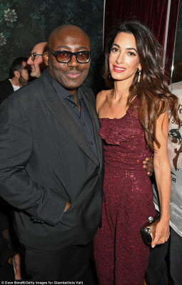 Amal Clooney pic #1140987