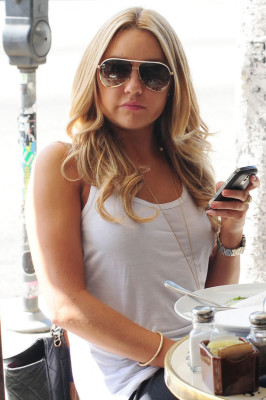 Amanda Bynes pic #520328