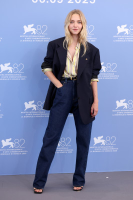 Amanda Seyfried -  'The Testament Of Ann Lee' Photocall at 82nd VIFF 09/01/2025