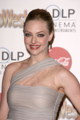 Amanda Seyfried pic #245032